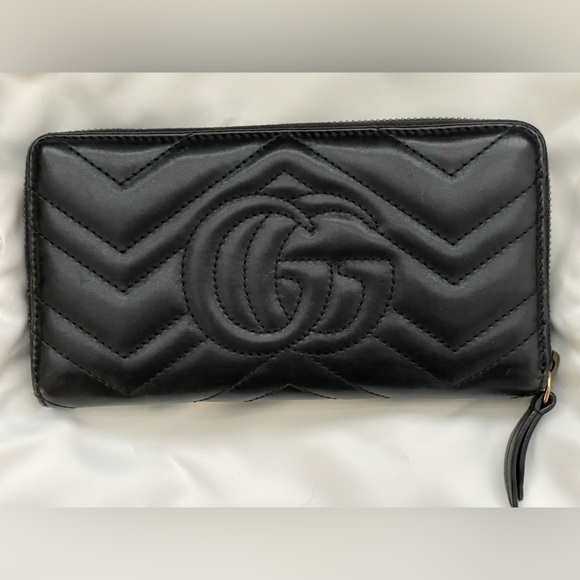 GUCCI GG Marmont Black Quilted Matelasse Leather Zip Around Wallet (443123.2149) - Picture 5 of 13